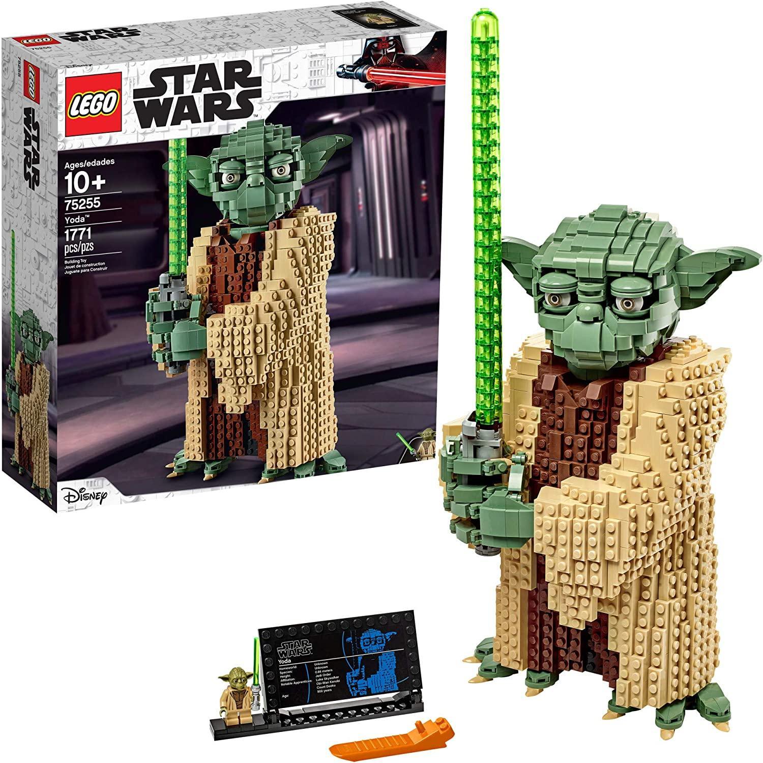 LEGO Star Wars 75255 Yoda Figure with Lightsaber Set